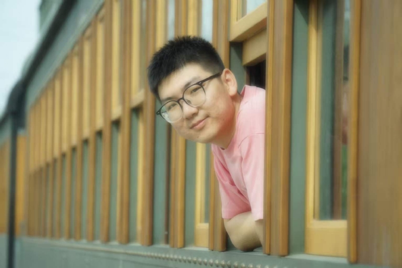 锦瑟无端五十弦的第一张照片--中山相亲服务中心