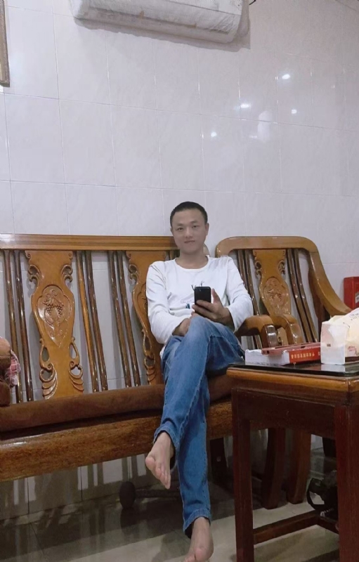 知年的第三张照片--中山相亲服务中心