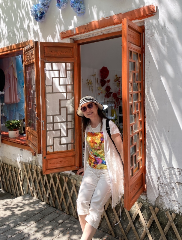 stella的第三张照片--中山相亲服务中心