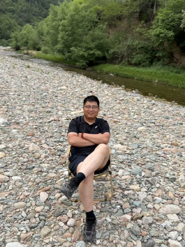 杨先生的第一张照片--中山相亲服务中心